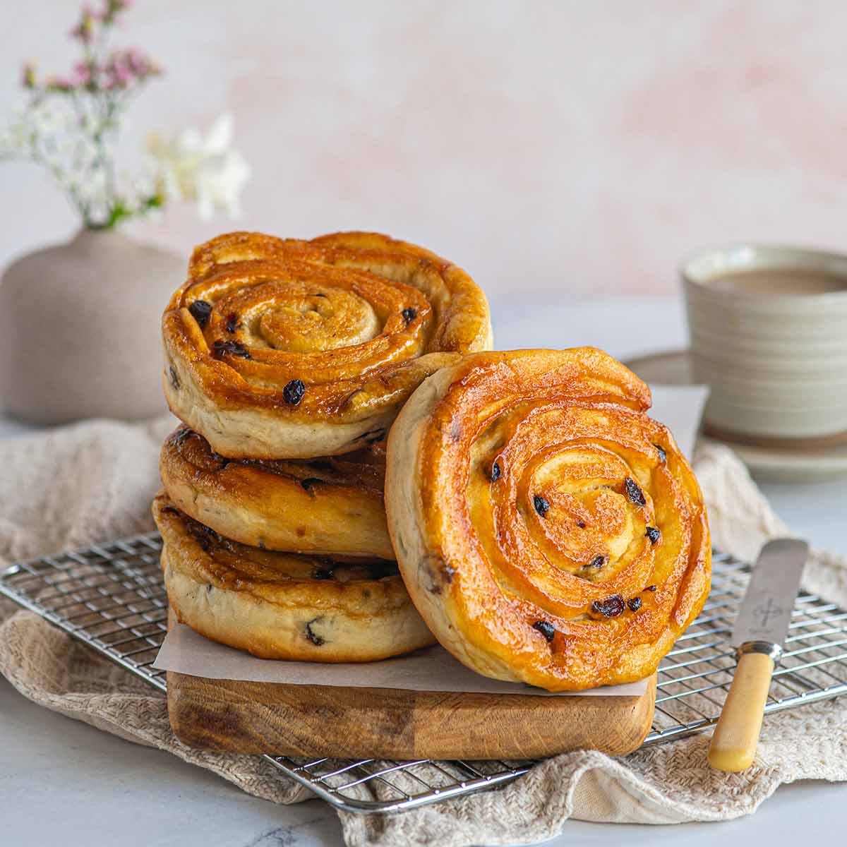 Lardy Cakes (Box of 4) Handmade Cake Buns UK Delivery & Huffkins Bakery