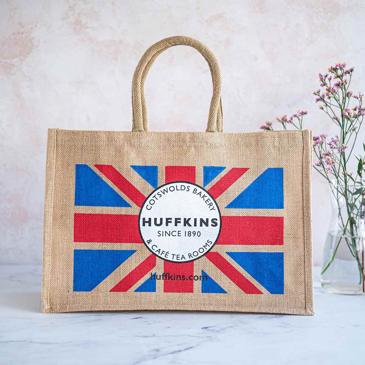 【HUFFKINS】Eco Jute Extra Large ショッピングバック Natural and Black Eco Jute Shopping Bag | Cotswolds